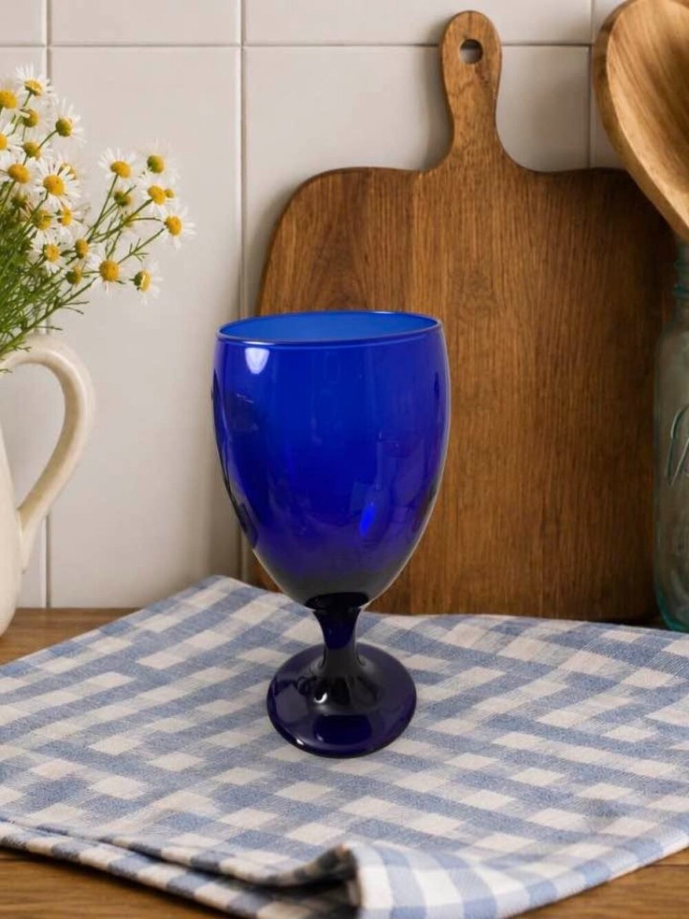 Libbey Premiere Cobalt Blue Tulip Goblets Set of 2 Vintage 1990s Blue Glassware - Picture 4 of 6